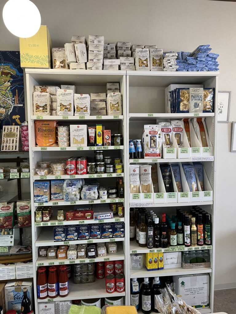 タントテンポ葉山 コザ店